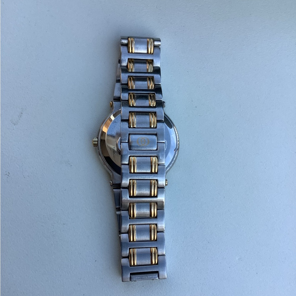 Mens GUCCI 9000 M Stainless steel watch ๐ฅ๐ฅ - Picture 9 of 15